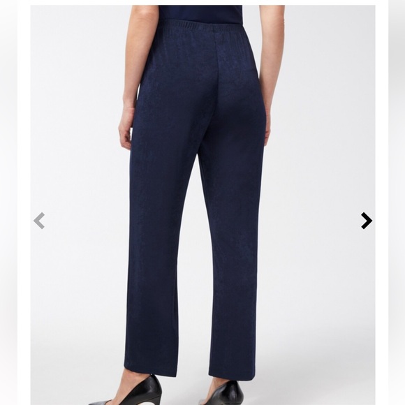 NWT | Chico’s Travelers No Tummy Pants in black 3R (16-18) - Picture 6 of 8